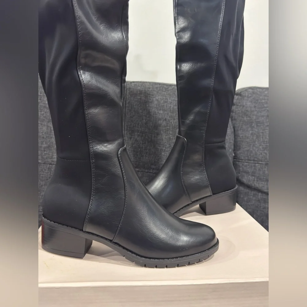 JustFab step out